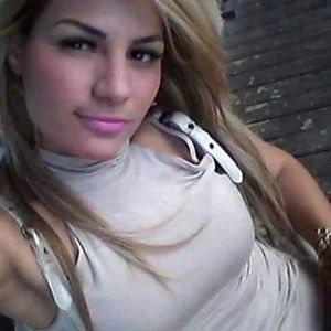 Meet your Posher, Mayra